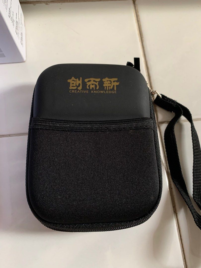 Creativity E-Dictionary (Category: Office & Business Technology) located in Singapore. Submitted by gloriousruin (Listing ID 1271466463, Image 3). Description: Brand new Unused Untouched.