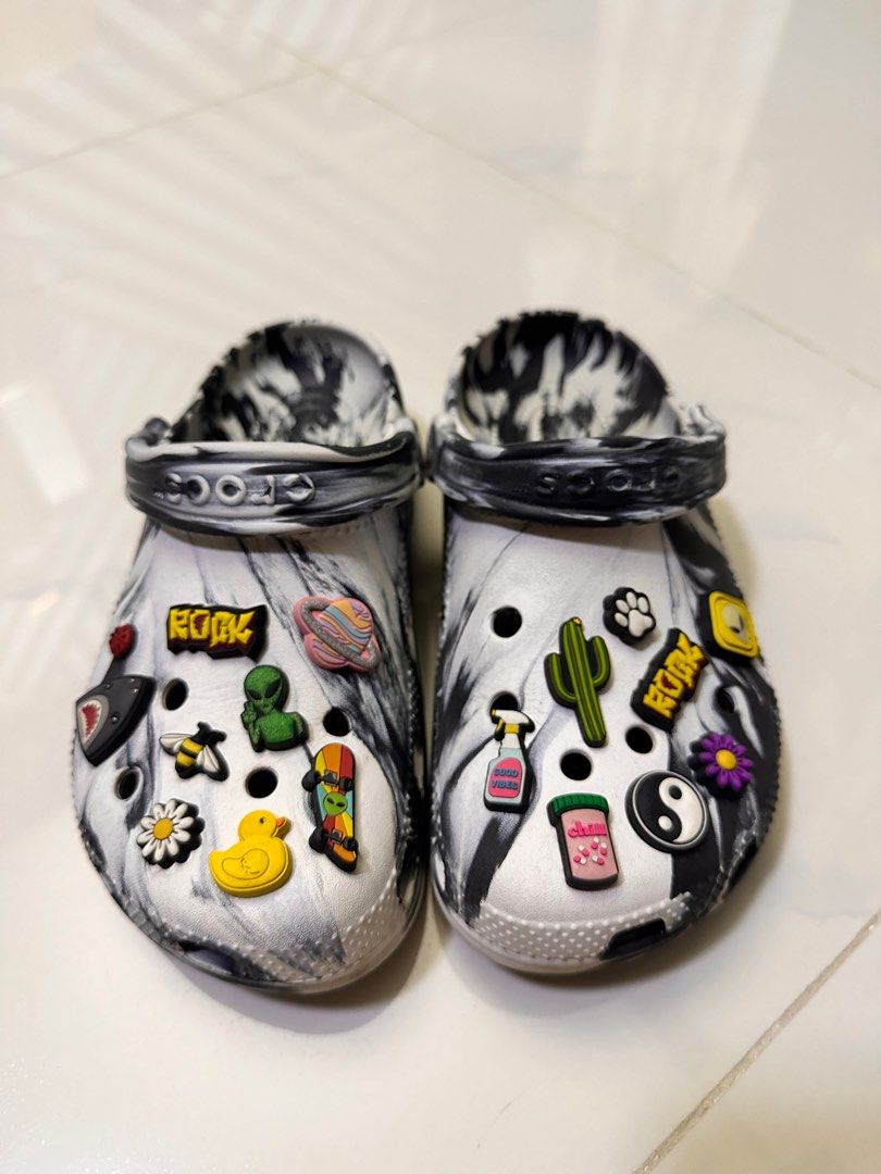White tie dye crocs discount