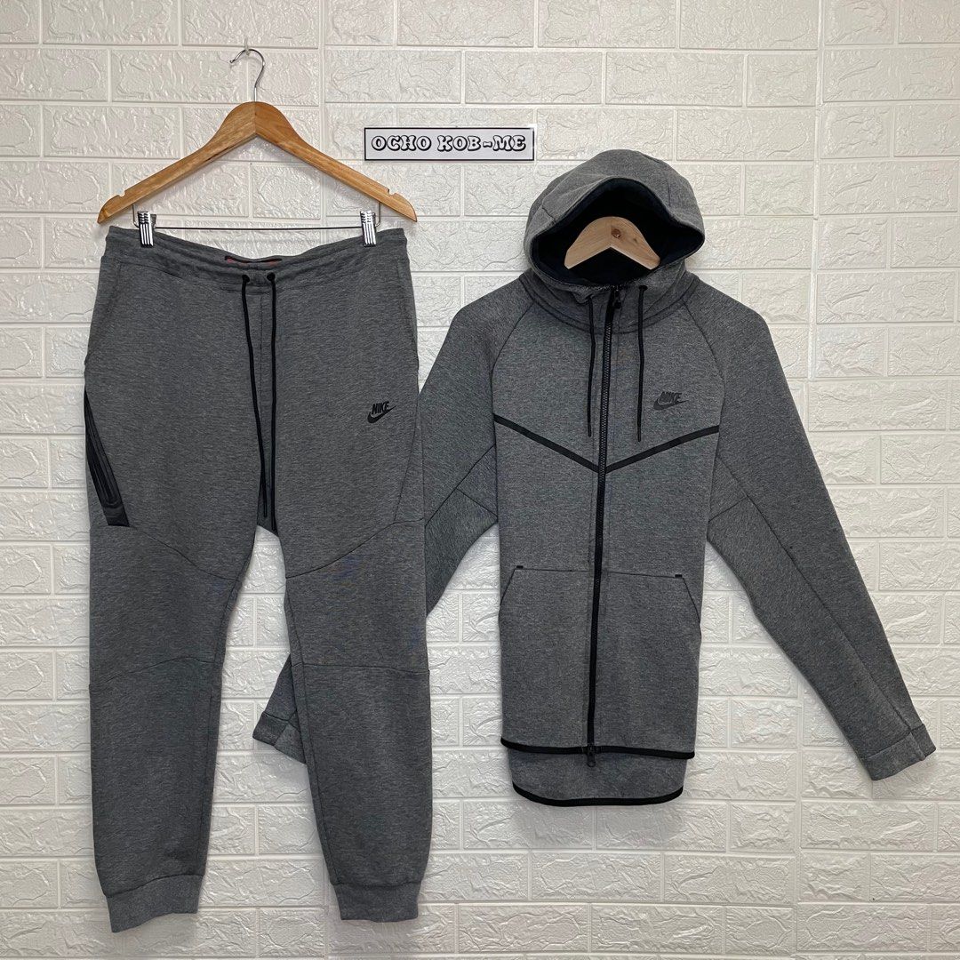 dark gray nike tech fleece