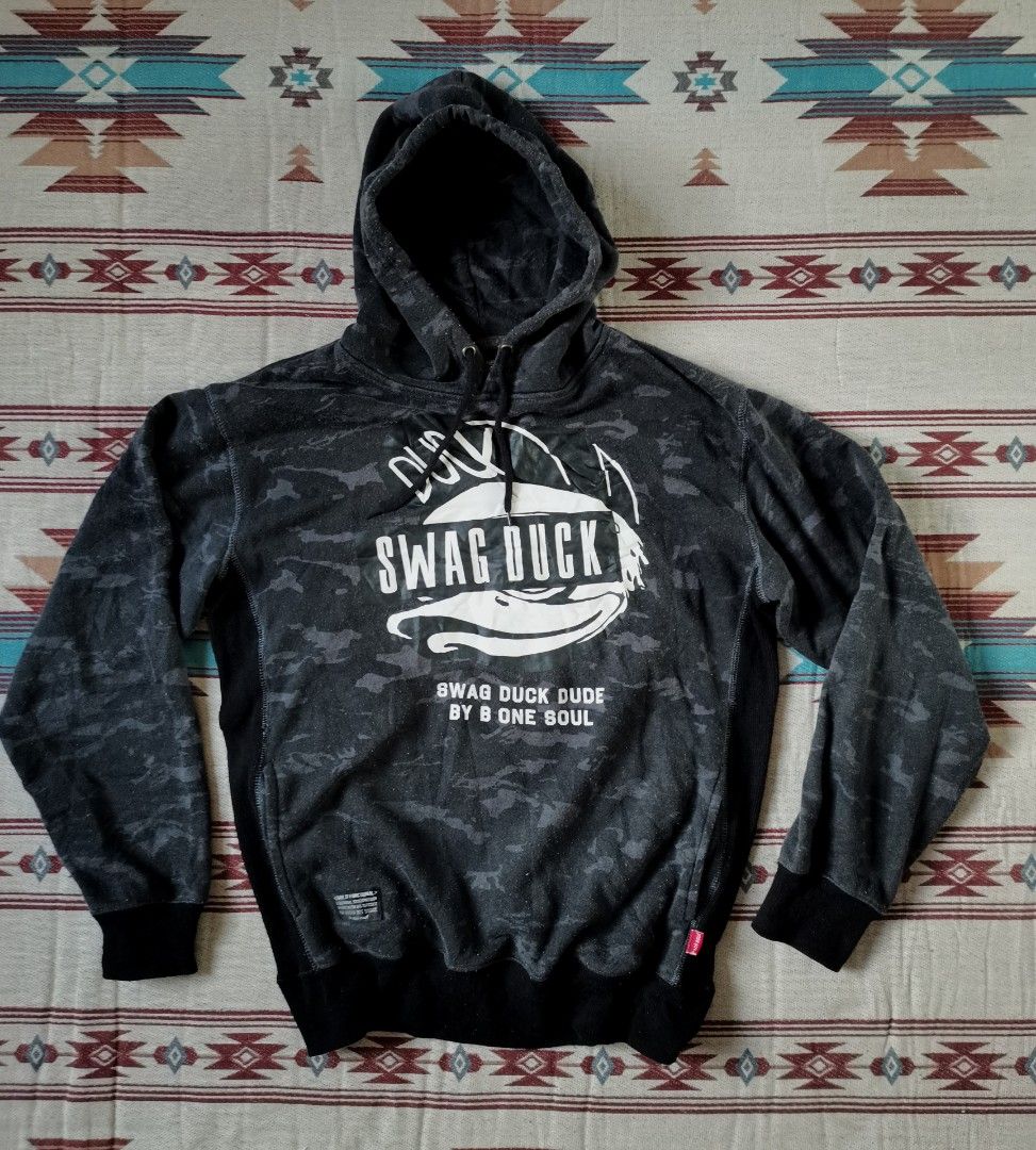 Duck dude hoodie camo Men s Fashion Activewear on Carousell