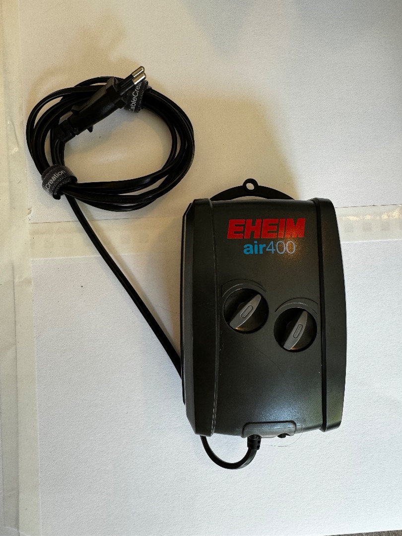Eheim Air Pump 400, Pet Supplies, Homes & Other Pet Accessories on ...