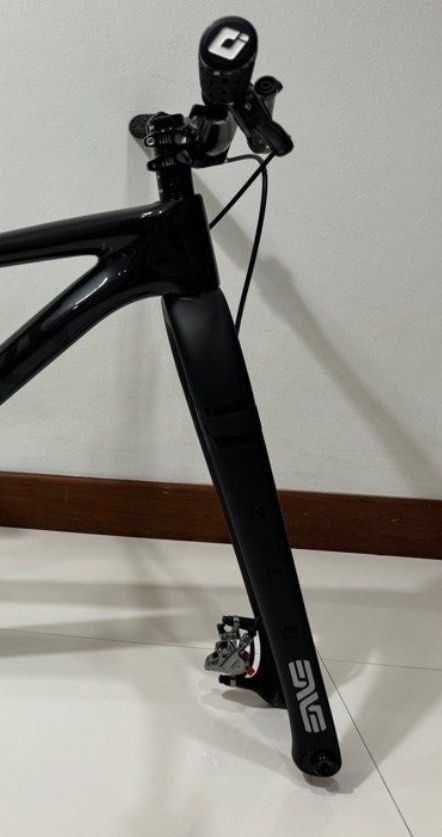 Enve new arrivals boost fork