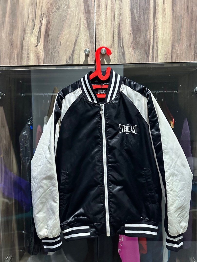 Everlast Boxing Jacket, Fesyen Pria, Pakaian , Baju Luaran di Carousell