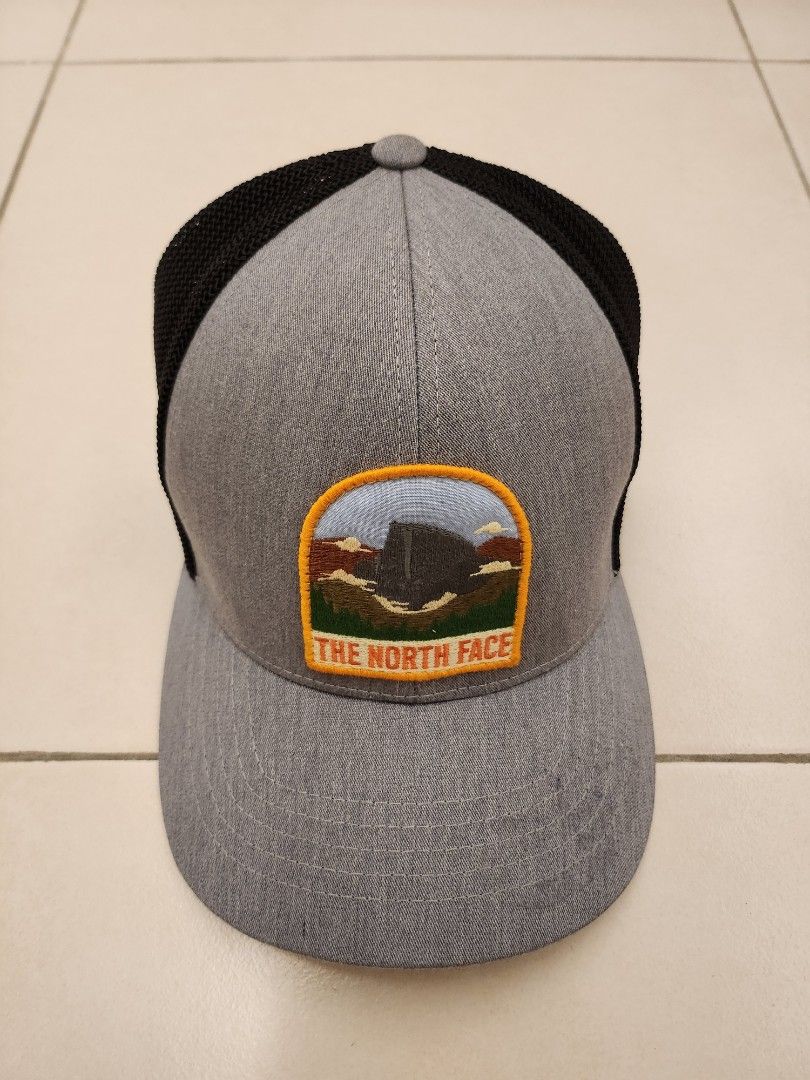 The North Face Flexfit Cap Men s Fashion Watches