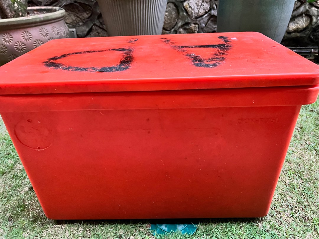 Heavy Duty Cooler Box Everything Else Others on Carousell