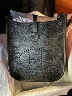 （分類：）位於 。 由 weeeeeeeeee_ya 提交（商品編號 1240674120，圖片 1）。簡介： 。