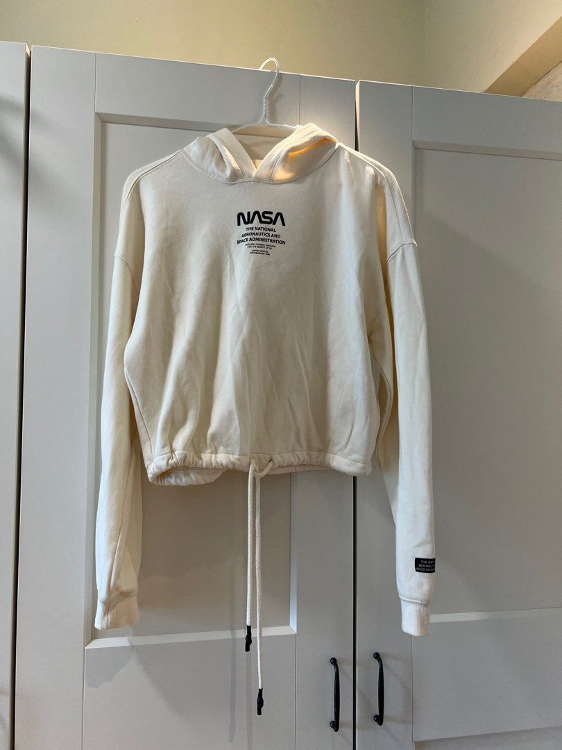Nasa hoodie cream store