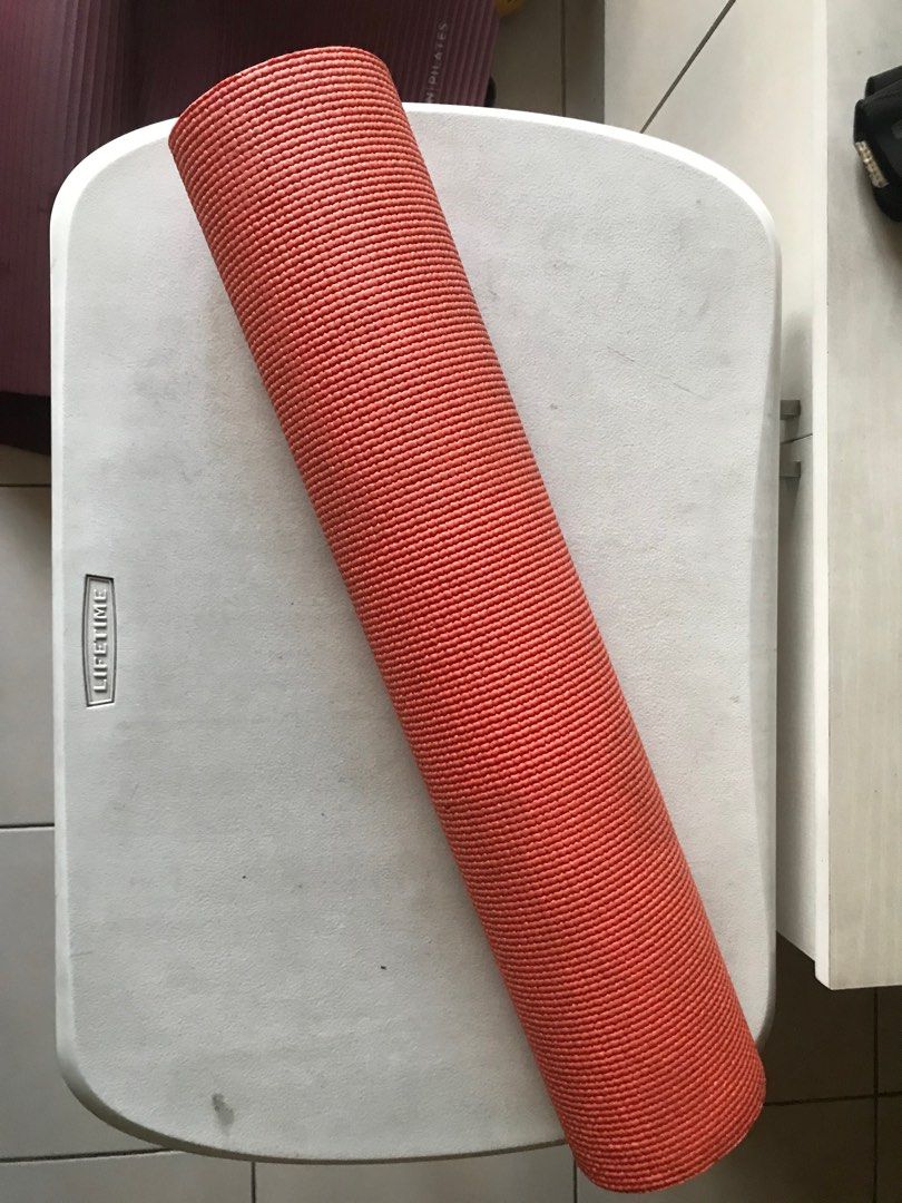 Yogarat Yoga Mat, Sports Equipment, Exercise & Fitness, Exercise Mats on  Carousell