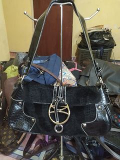 (Kategori: ) berada di . Dikirim oleh deviarianti (ID iklan 1271469165, Gambar 1). Deskripsi: .
