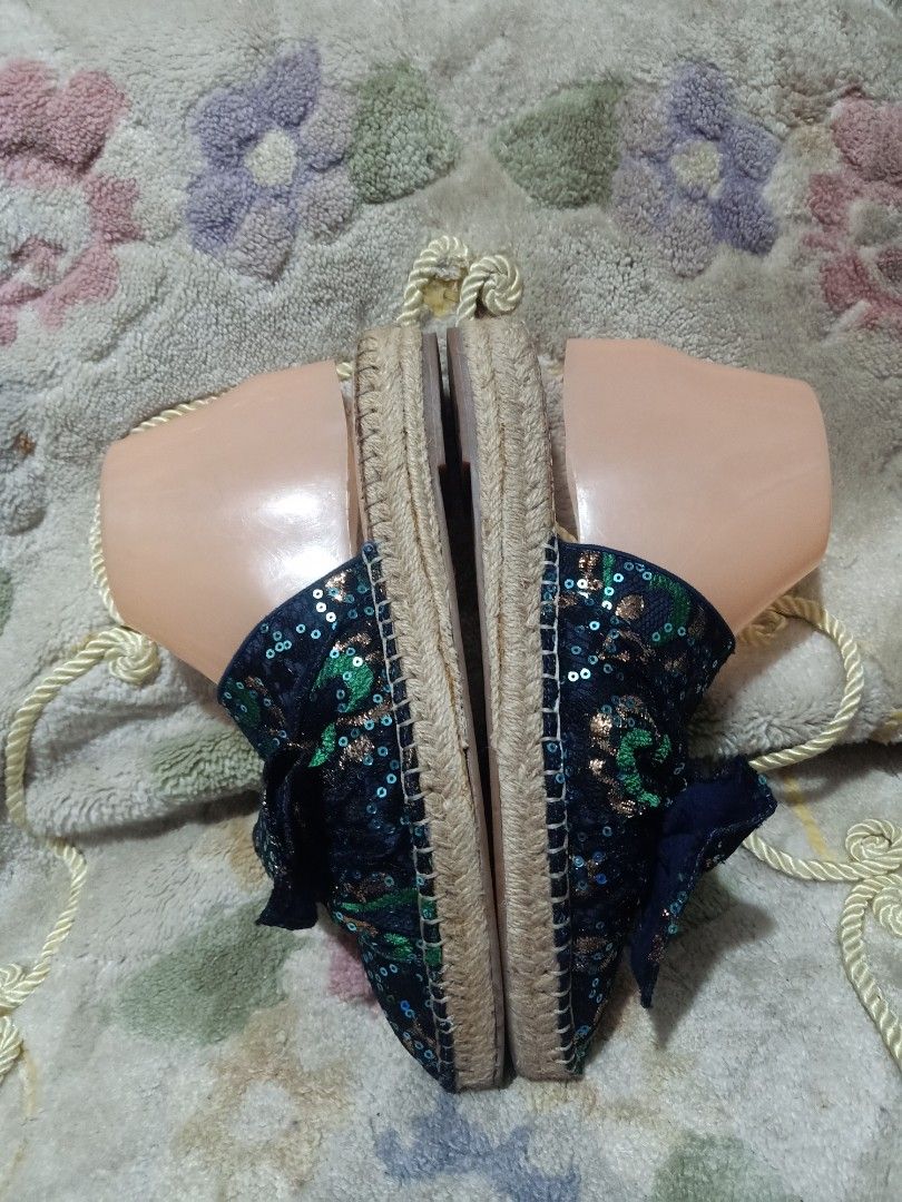 kurt geiger, Women's Fashion, Footwear, Sandals on Carousell