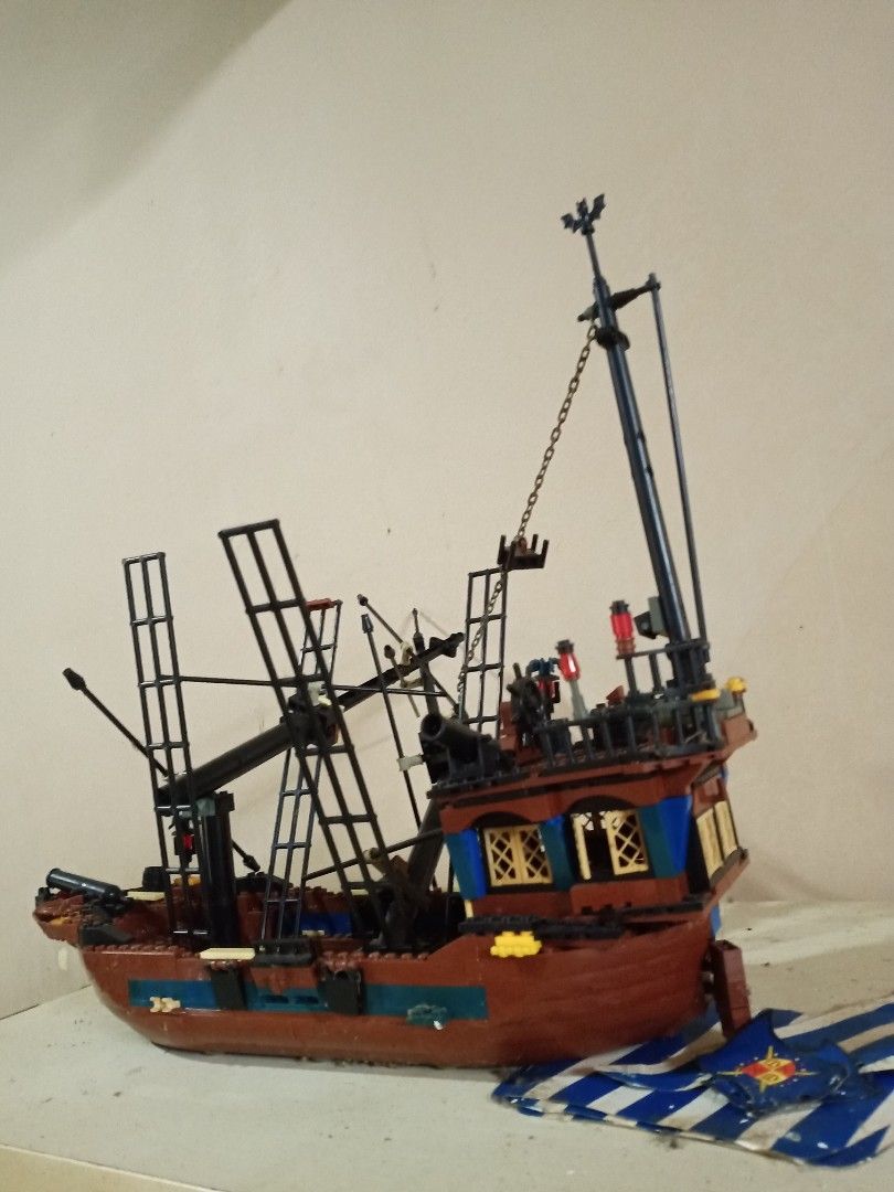 lego compatible lego castle ship Hobbies Toys Toys Games