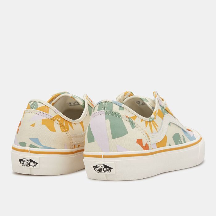 Leila Hurst Style 36 Decon Surf X Vans