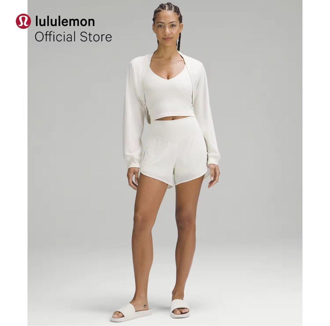 Lululemon set size 4, Women's Fashion, Activewear on Carousell