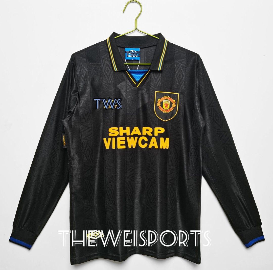 Manchester United 1993/94 Retro Soccer Jersey, Men's Fashion