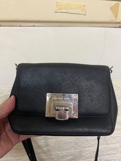 由 iamplus (刊登 ID 1271460935，圖片 1) 提交，位於 的 (類別：)，說明：。