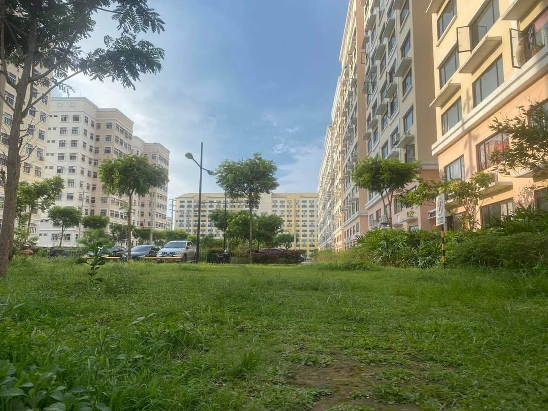 MUrang condo in Pasig Cainta Rent to own ORTIGAS bgc eastwood manila