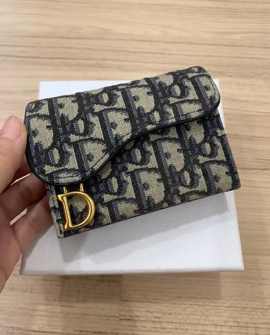 New DIOR Women s Wallet Women s Fashion Bags Wallets Wallets