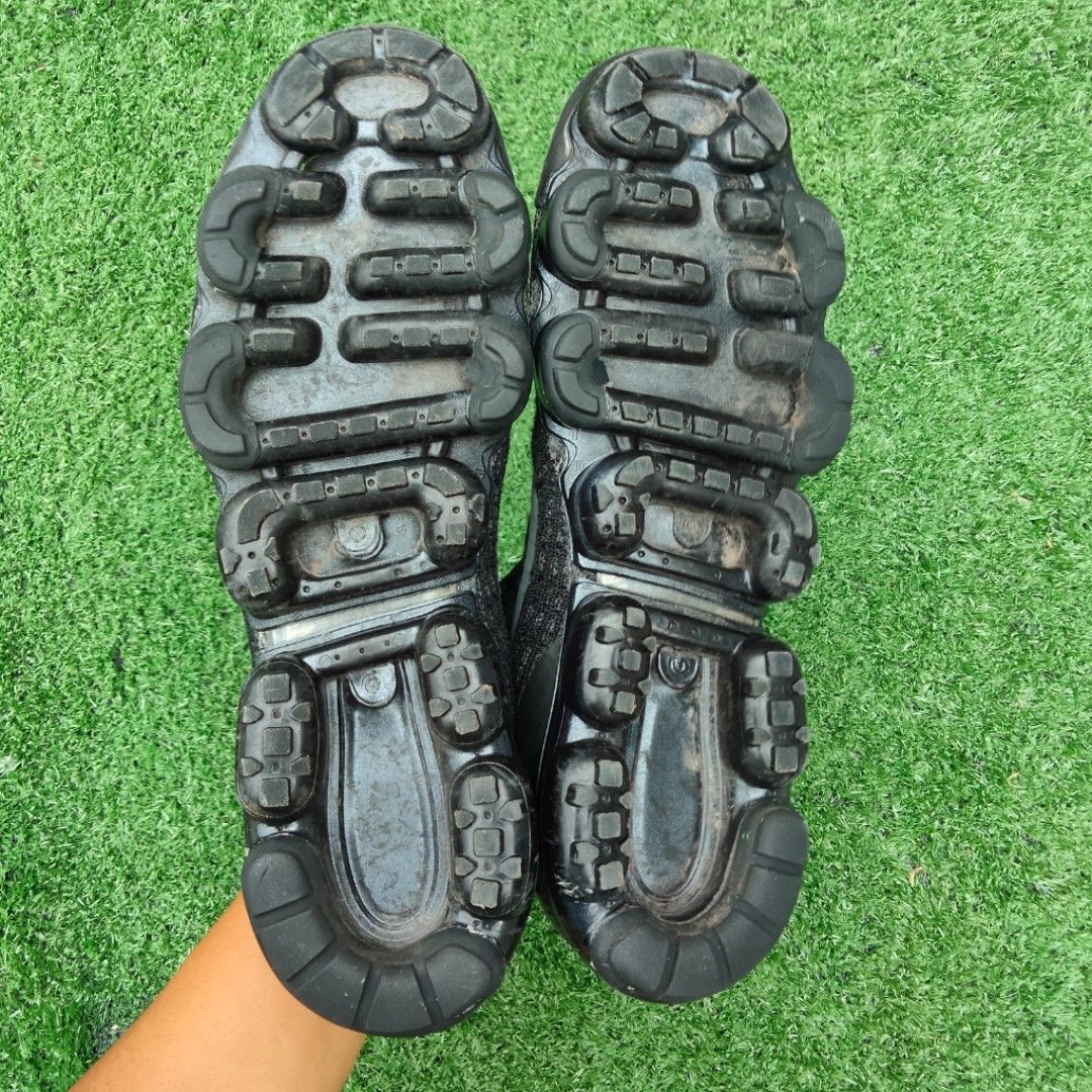 Nike air vapormax all black size 7.5uk Men s Fashion Footwear