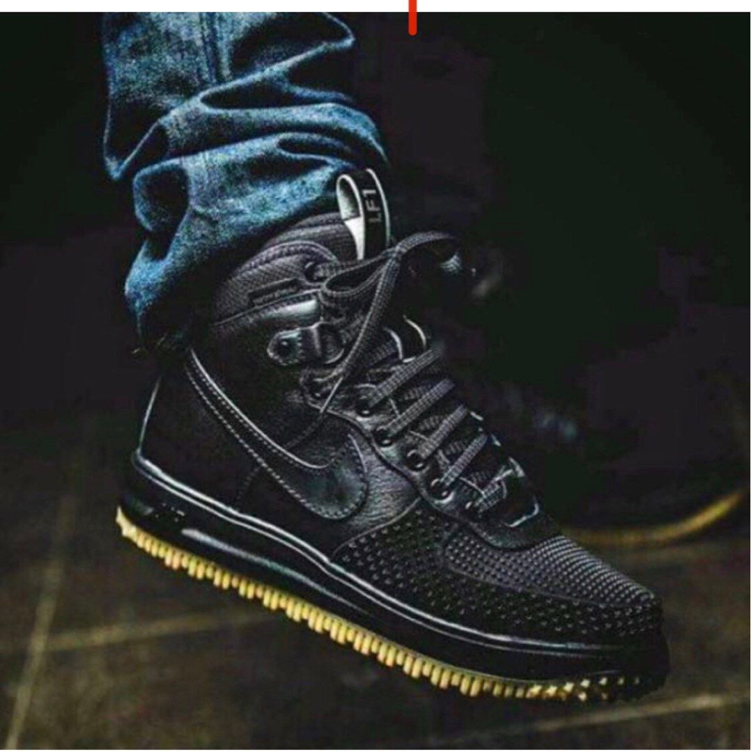 Air force hotsell duck boot black