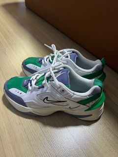 White on sale nike tekno
