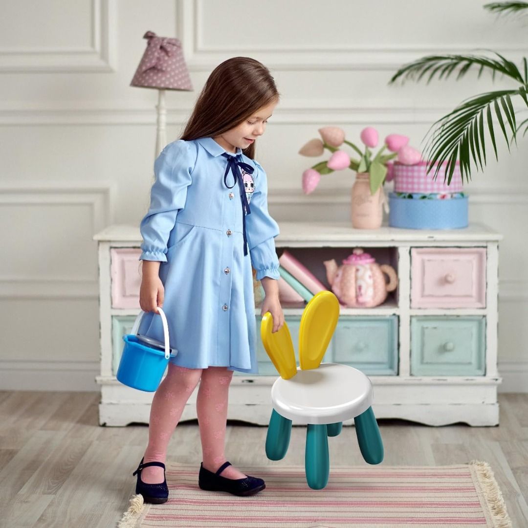 Little plastic sale chairs for toddlers