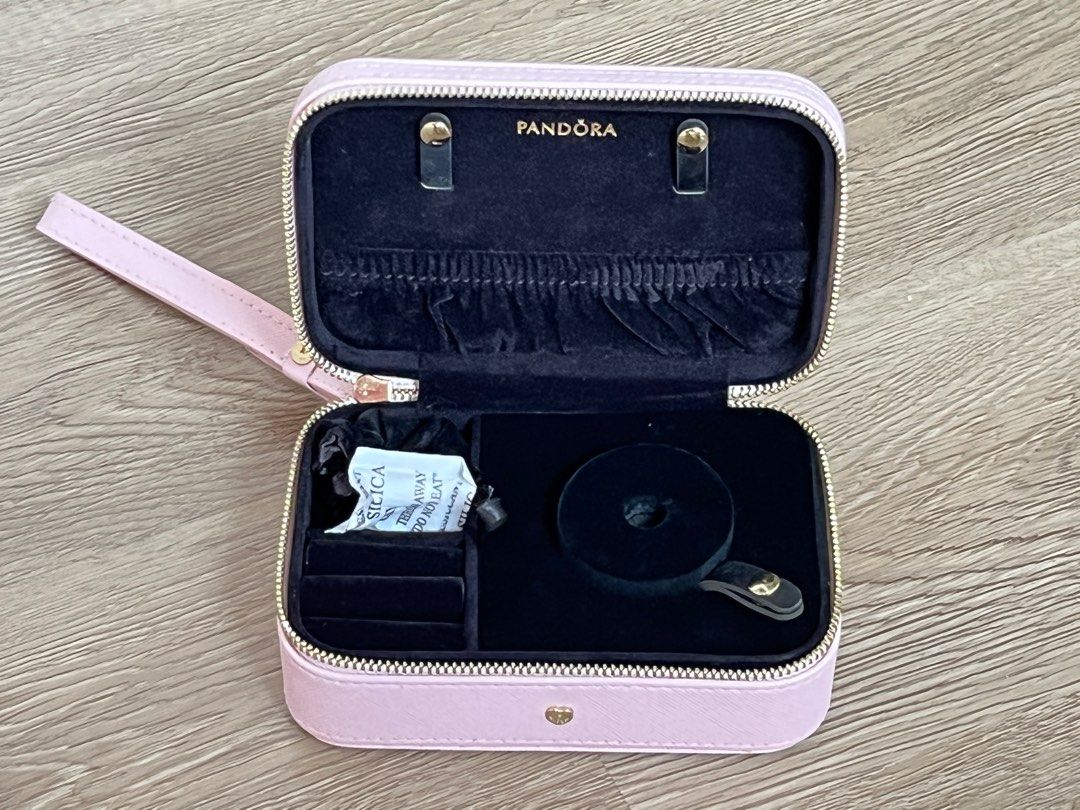Pandora garden jewellery travel wallet hot sale
