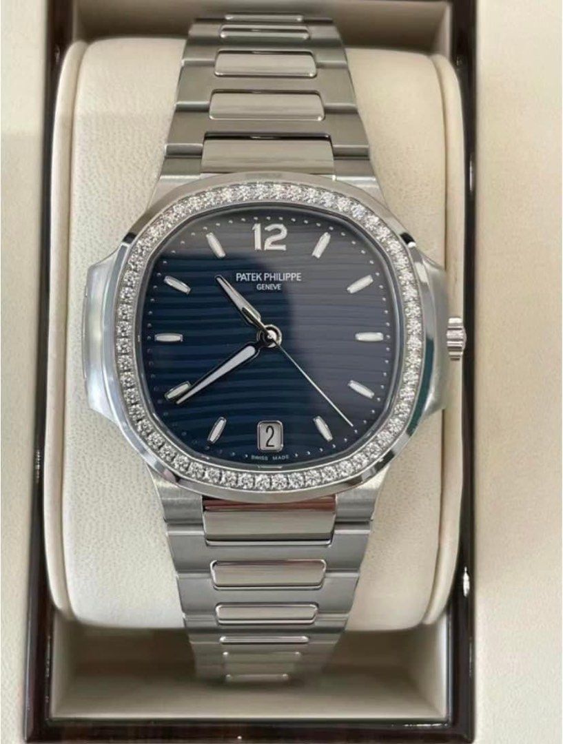 Patek Philippe 7118 (Category: Luxury Watches) located in Manila. Submitted by donijosemiguel (Listing ID 1271578015, Image 1). Description: BRAND NEW Patek Philippe Nautilus 7118/1200 Triple box Complete links 4.350m.