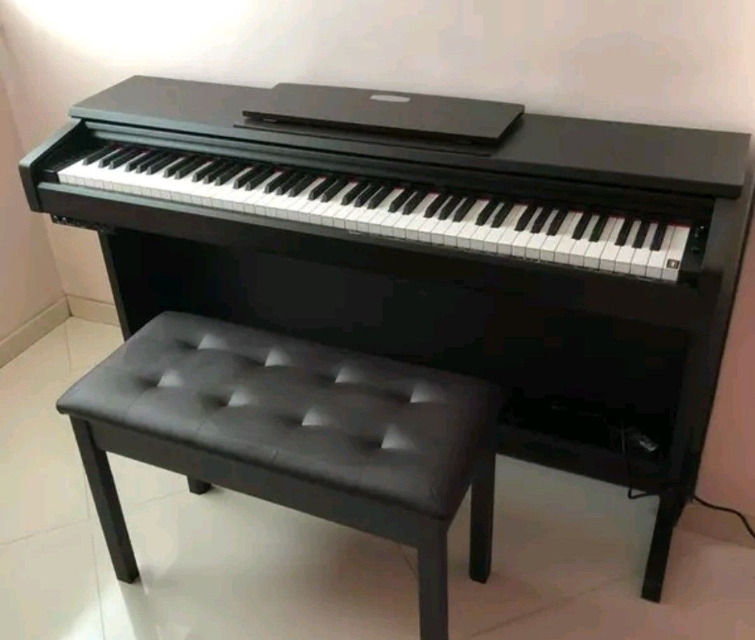 New digital piano outlet 2020
