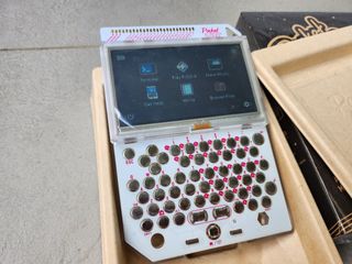 （分類：）位於 。 由 affordable_vintage 提交（商品編號 1271484510，圖片 1）。簡介： 。