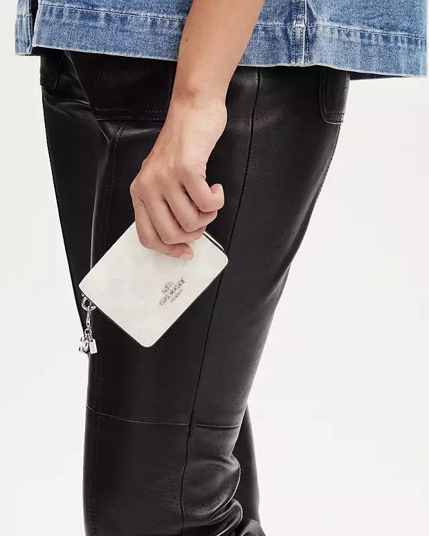 PRE ORDER Coach Boxed Mini Wallet On A Chain In Signature Canvas
