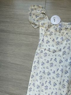 （分類：）位於 。 由 heyitskaka 提交（商品編號 1271581181，圖片 1）。簡介： 。