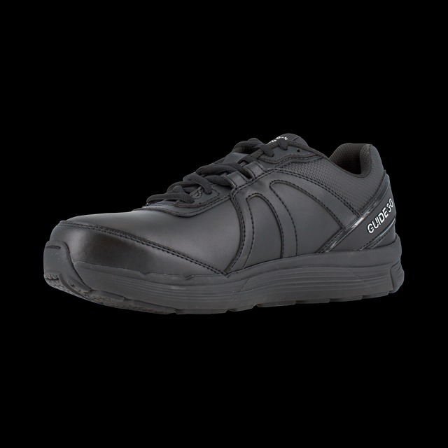 REEBOK MEN S RB3501 GUIDE WORK Performance Cross Trainer Black