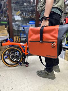 （分類：）位於 。 由 bikezone88hk 提交（商品編號 1271577394，圖片 1）。簡介： 。