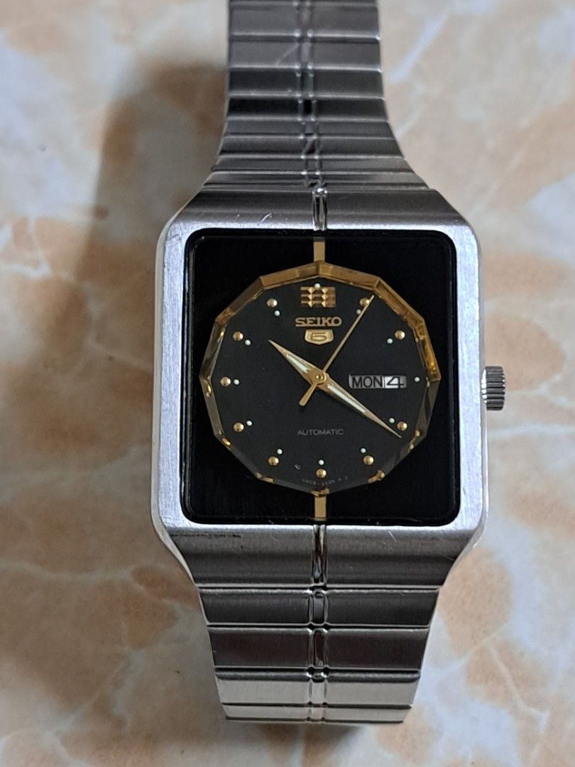 Seiko 5 4206 5700 black dial day date automatic men s watch USED working product