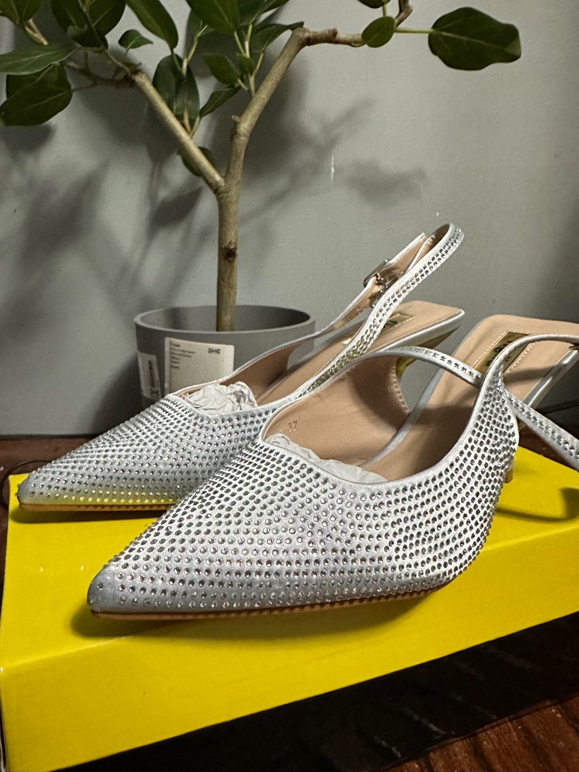 dillards silver heels