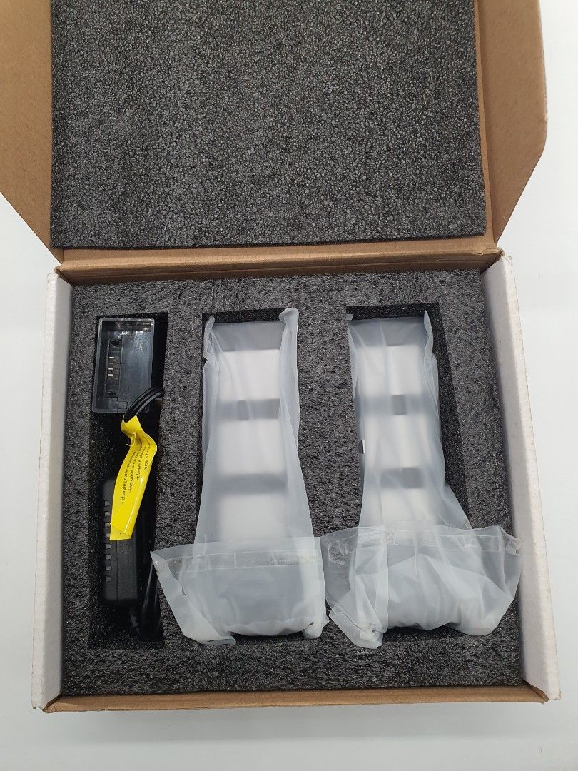 Snaptian SP7100 drone batteries and charger, Hobbies Toys, Toys