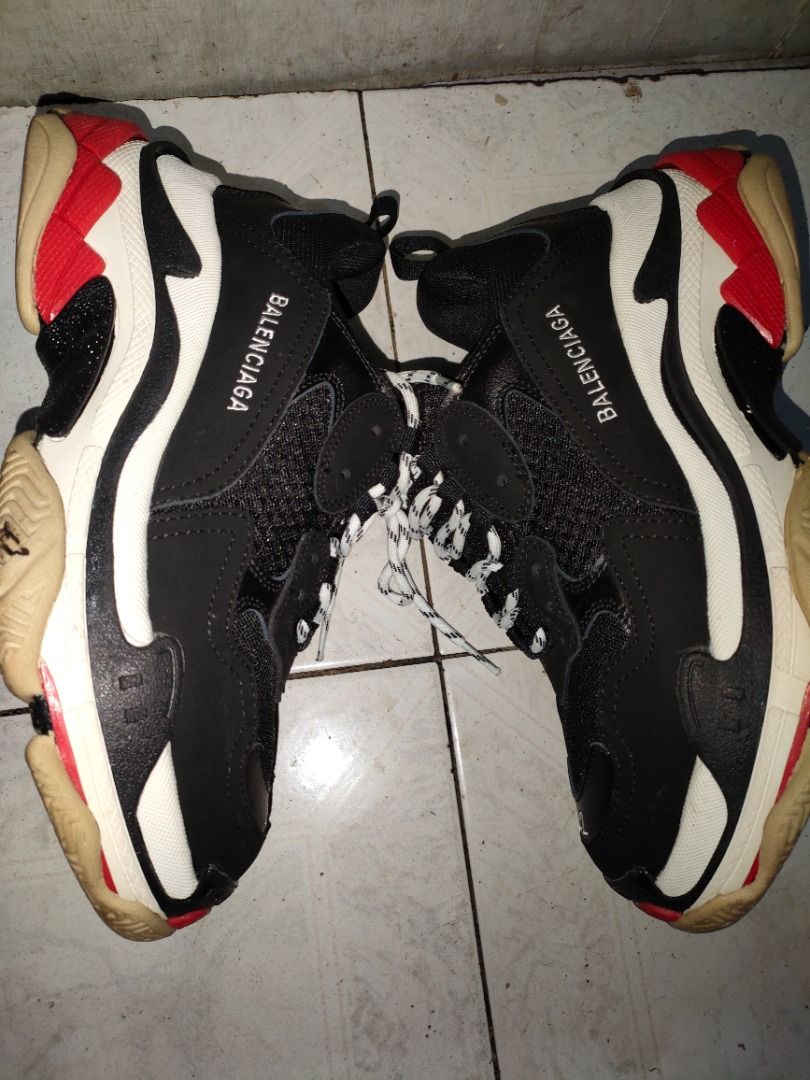 Balenciaga discount sneakers harga