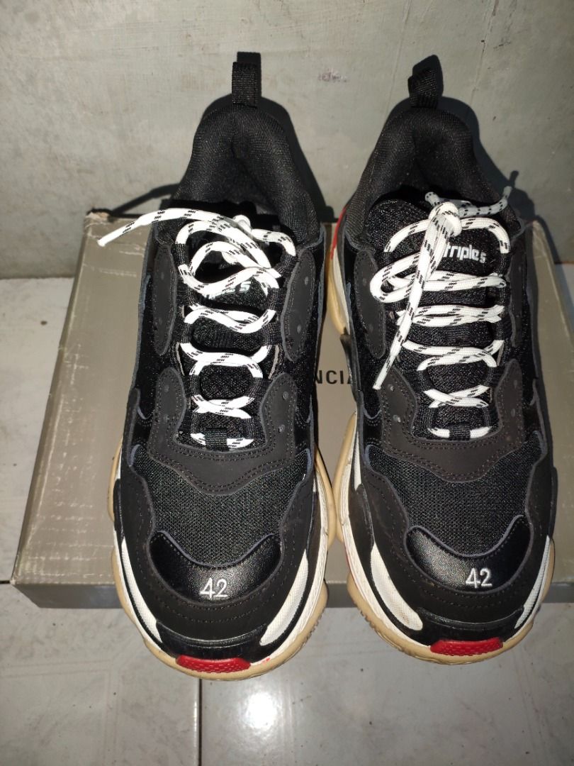 Balenciaga discount sneakers harga