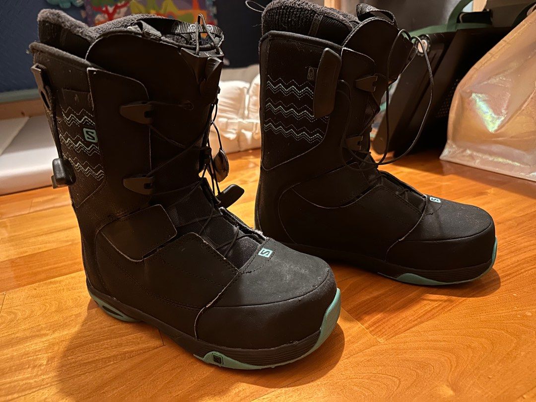 Salomon snowboard hotsell boots uk
