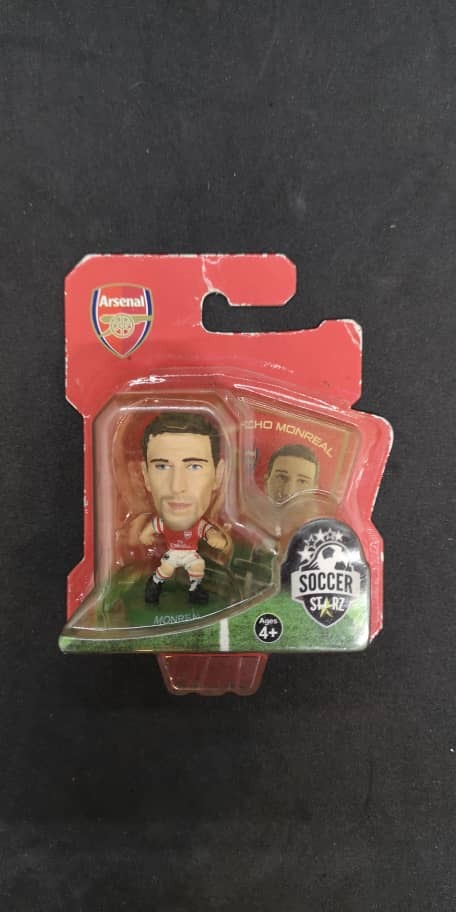 Figures-Soccerstarz - Arsenal Nacho Monreal - Home Kit (2019 version)  /Figur NEW