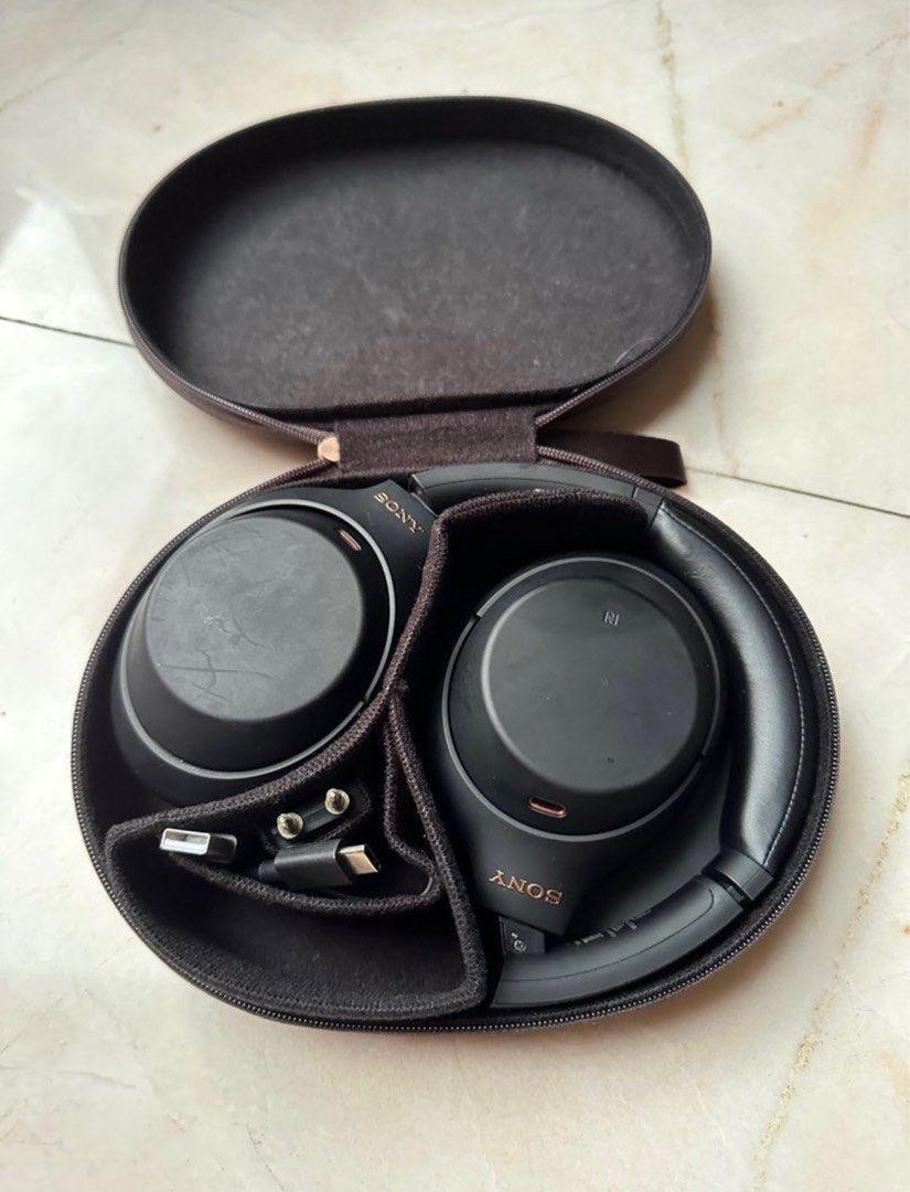 Sony discount xm 1000