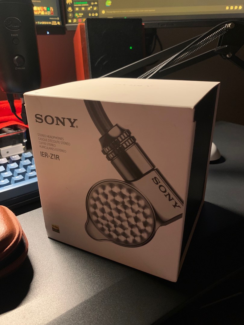 Sony z1r iem sales