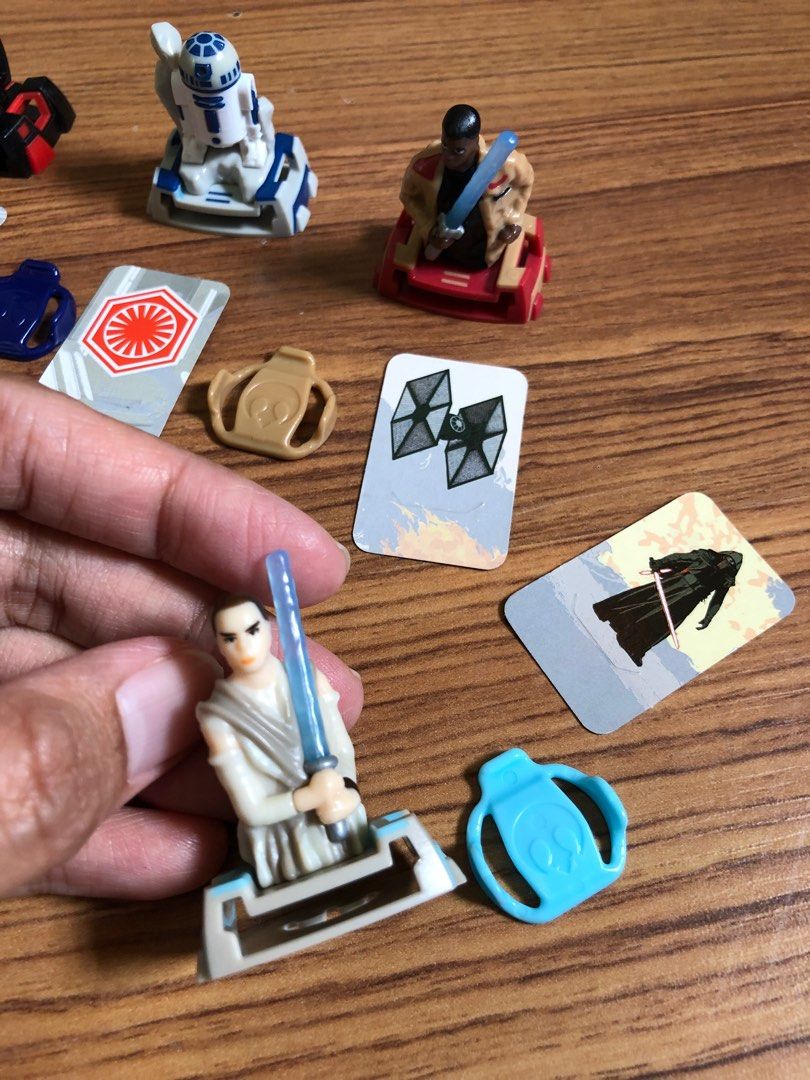 Star wars kinder joy hot sale