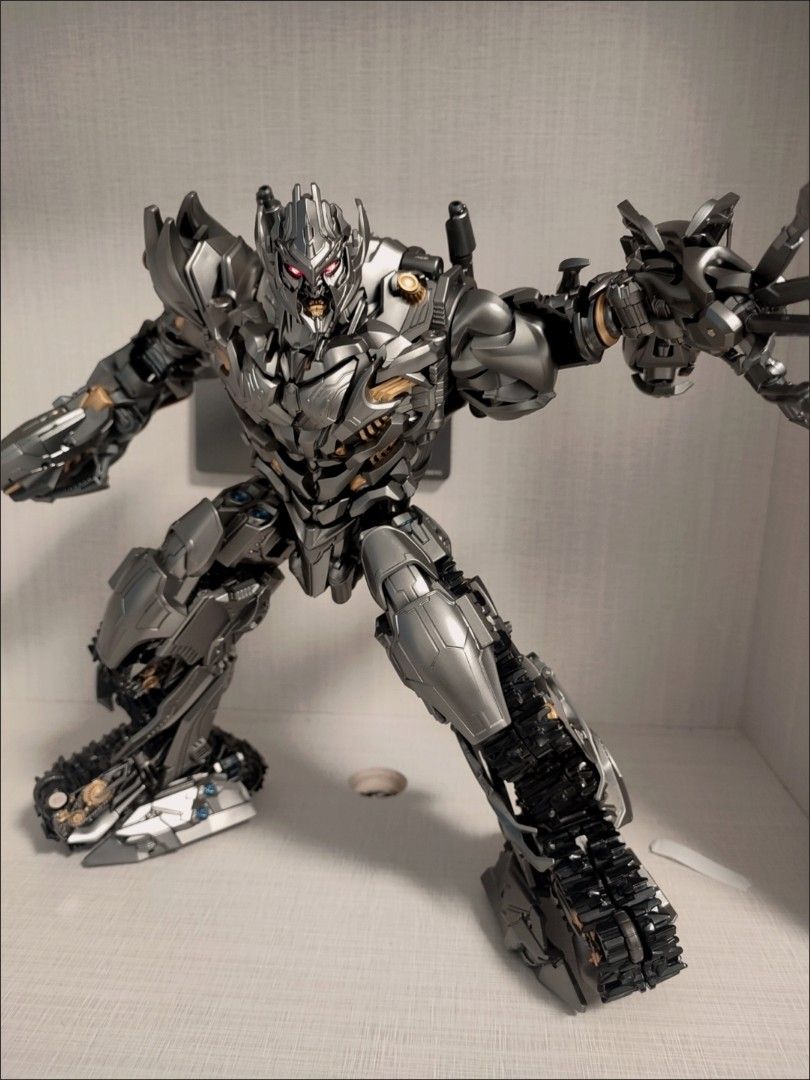 BLACK MAMBA LS-06 メガトロン風 合金 拡大版 スタジオシリーズ BLACK MAMBA LS-06 メガトロン風 合金 拡大版 スタジオシリーズ