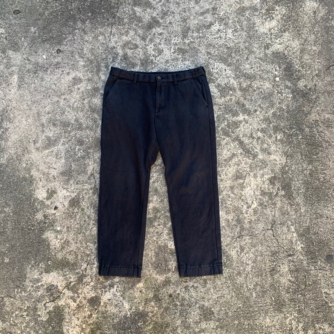 UNIQLO Pants, Men's Fashion, Bottoms, Trousers on Carousell