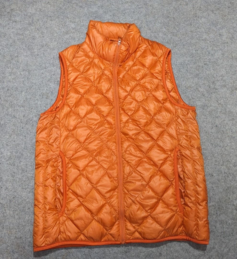 UNIQLO Ultra Light Down Puff Gilet Vest Tangerine Orange Size Large Men s Fashion Coats Jackets and Outerwear on Carousell