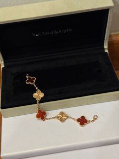 (Category: ) located in . Submitted by divingforpearls (Listing ID 1271480128, Image 1). Description: .