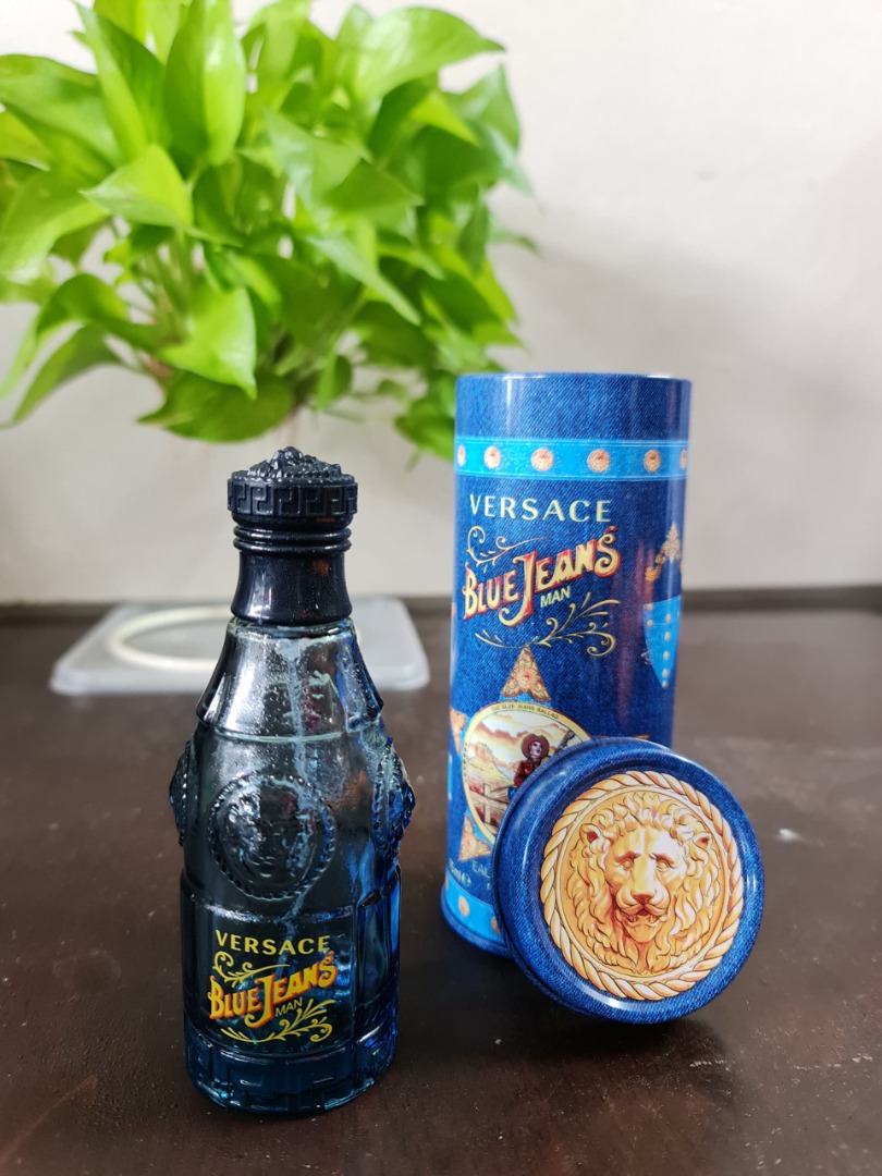 Versace blue shop jeans 150ml