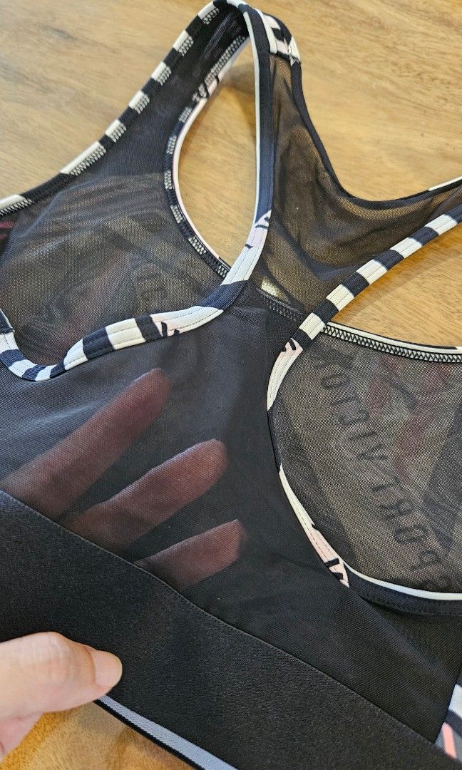 VICTORIA SECRET Compression Sports Bra Size S, Women's Fashion