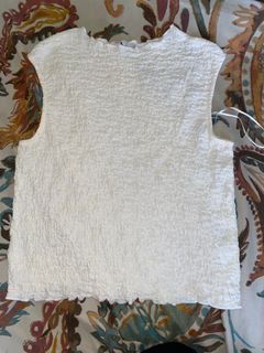 (Category: ) located in . Submitted by shopper.09 (Listing ID 1271462285, Image 1). Description: .